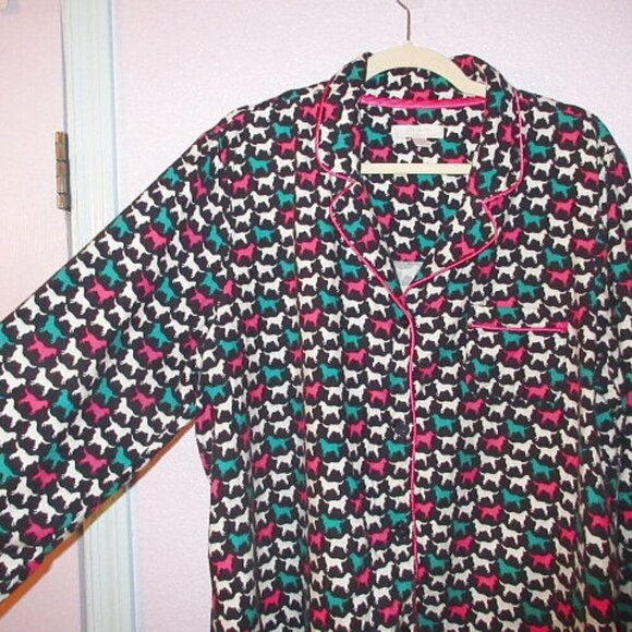 Mae RAINBOW DOGS Flannel PAJAMAS Size XL TOP & PANTS 2 Piece SOFT Loungewear - Picture 1 of 13